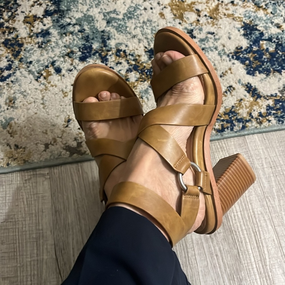 Yellow box Sandals